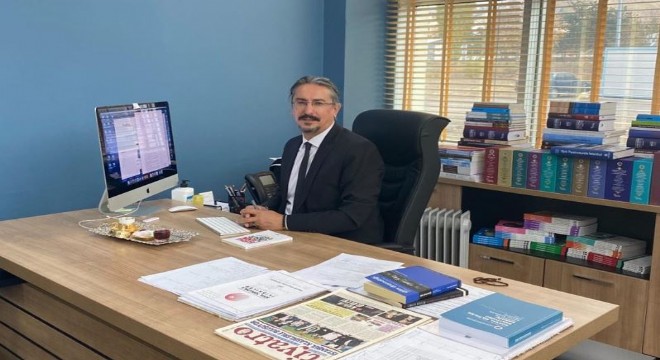 Aydemir den ‘Anılarda ve Tanıklarla Erzurum da Tiyatro’